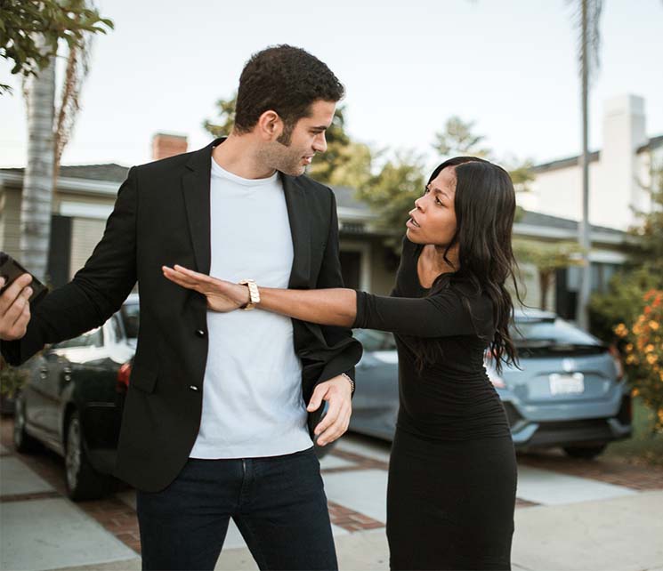 A man and a woman conflicting to each other